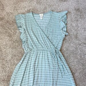 Wrap Dress with Flutter Sleeves Size L